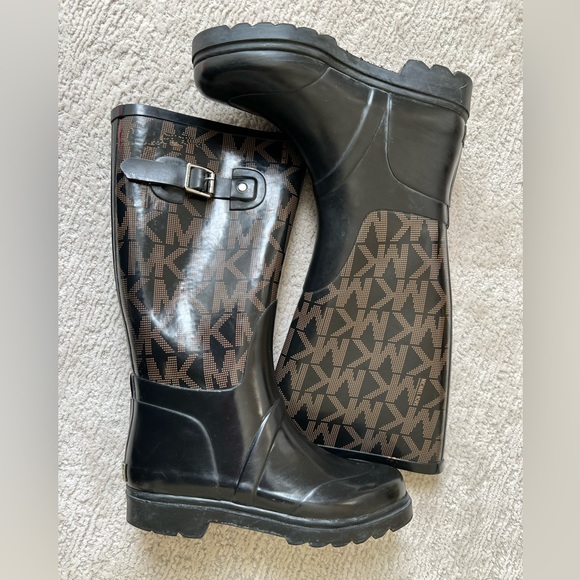 Michael KORS MK Brown Rubber Winter & Rain-boots Size 6 M - Picture 2 of 9